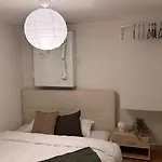 Retreat - Sauna, Terrace & Pinball Apartment